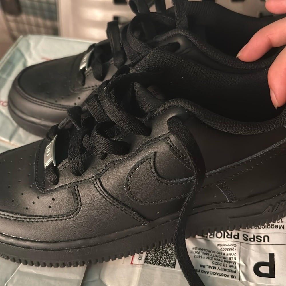 Brand Neww air forces Still in Box.